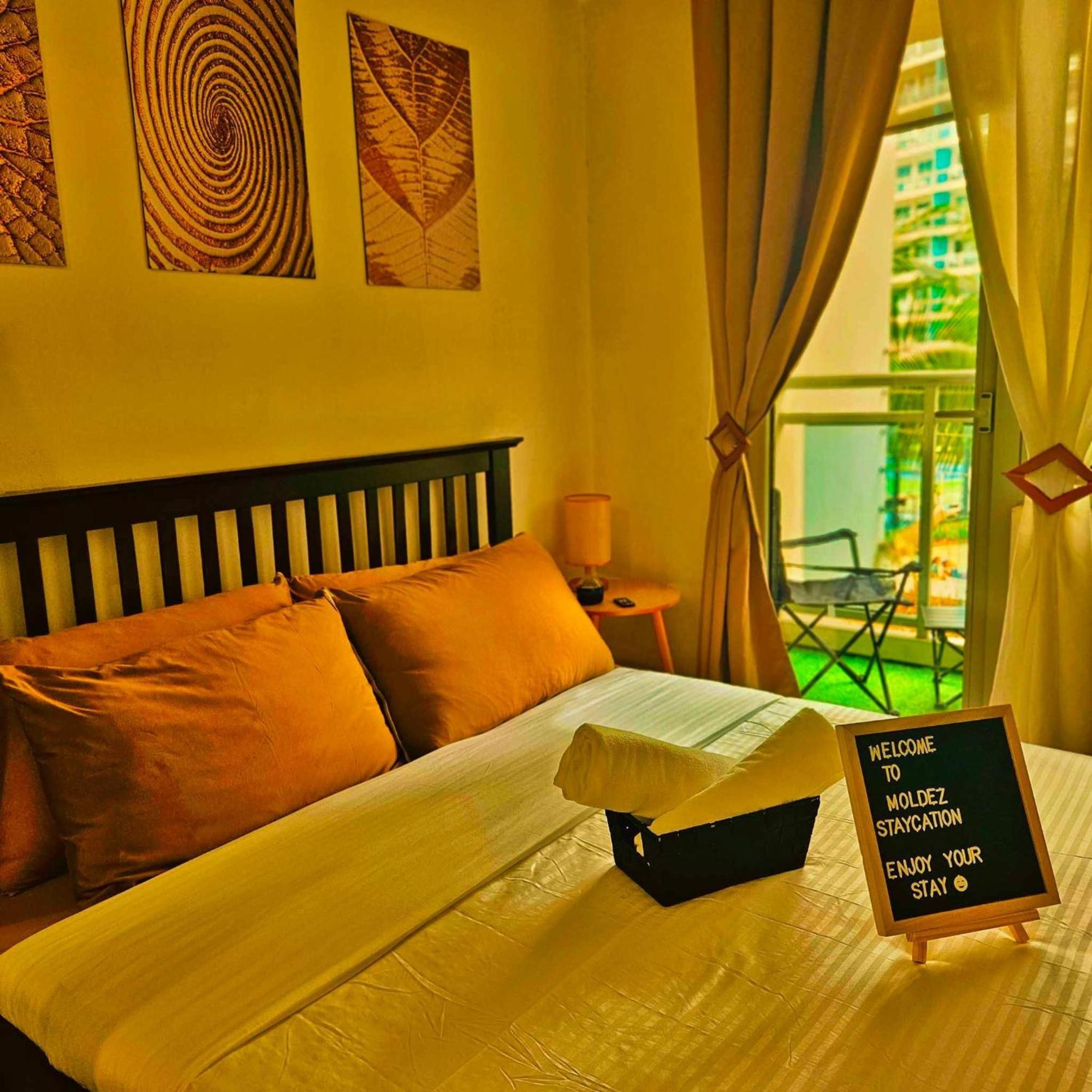 Azure Urban Resort Staycation Manila Eksteriør billede